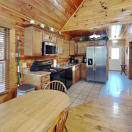 Truly Blessed Villa Gatlinburg Exterior photo
